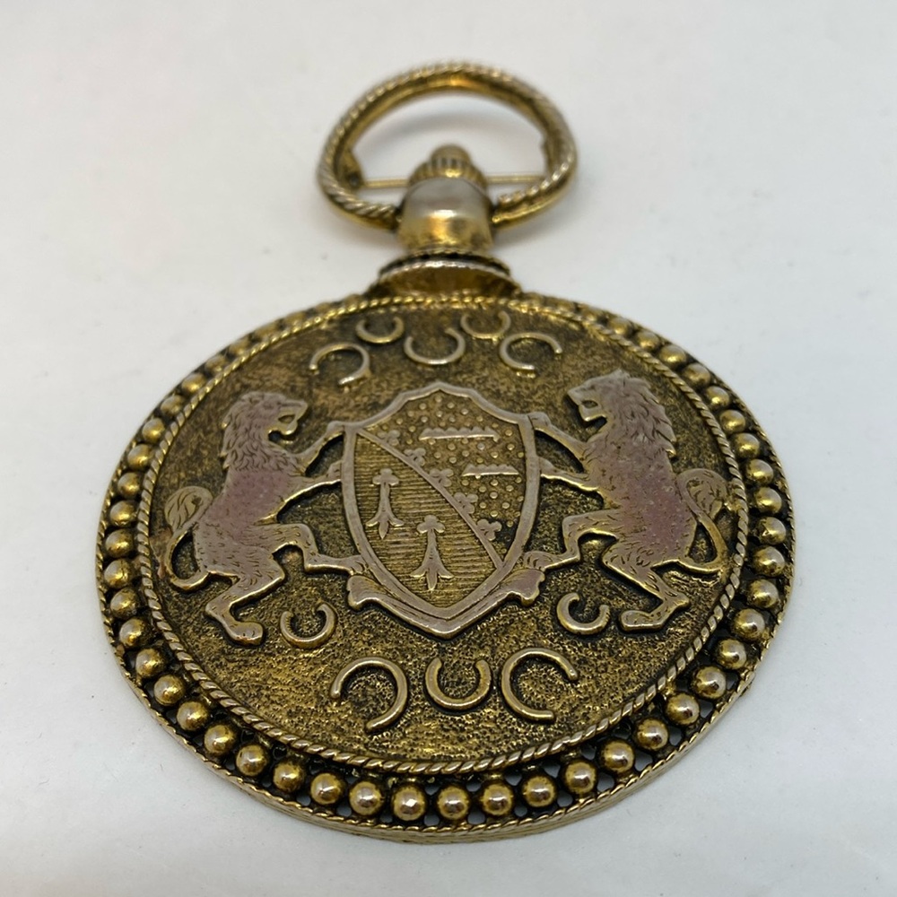 Vintage Benedikt NY big bold Lion Medallion Brooch Pin